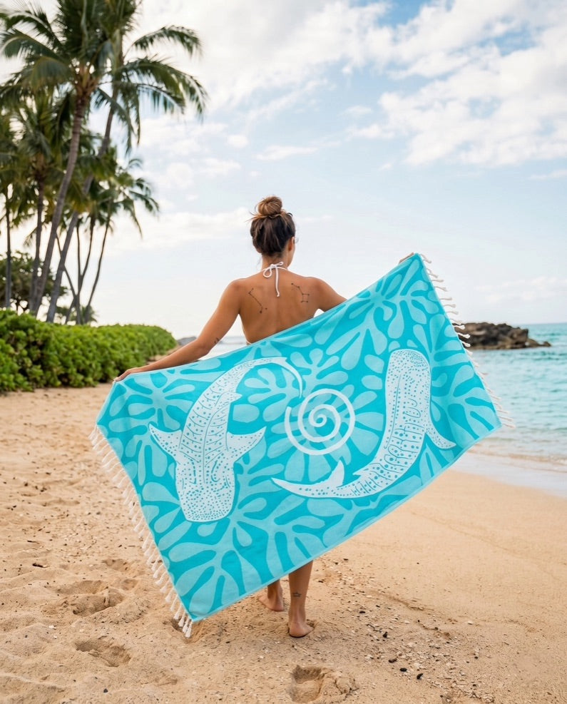 Aqua Sand Resistant Whale Shark Turkish Beach Towel