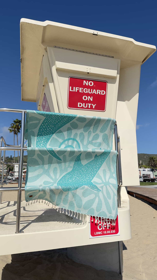 Sand Resistant & Quick Drying Whale Shark Turkish Beach Towel